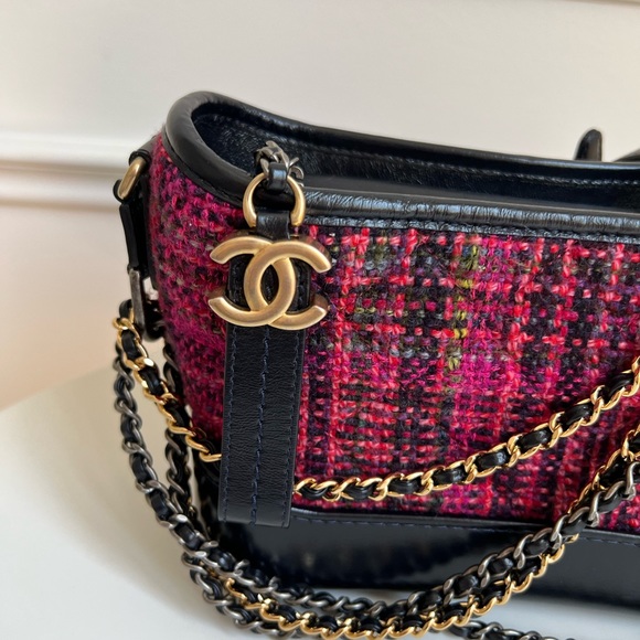 CHANEL S GABRIELLE - Picture 2 of 10